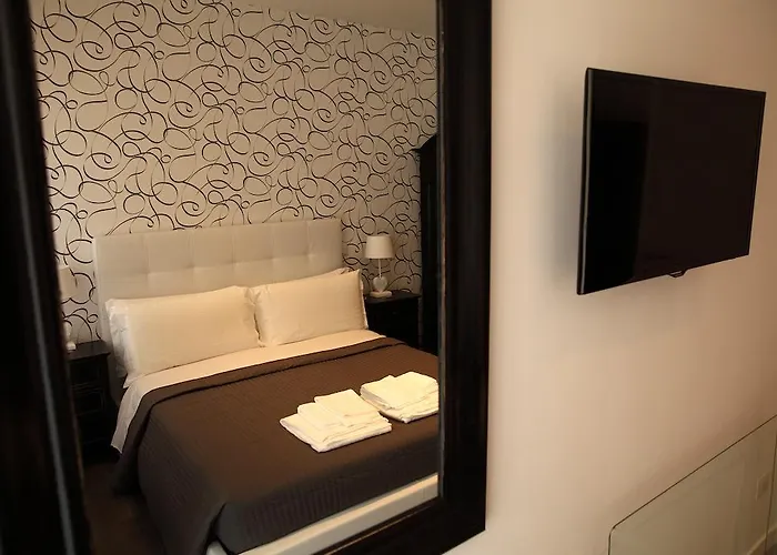 Bed & Breakfast Maison Flaminio 4*