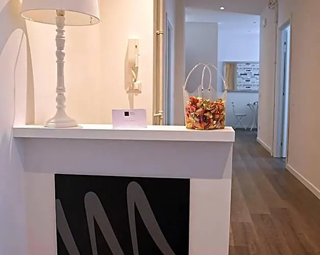 Bed & Breakfast Maison Flaminio 4*